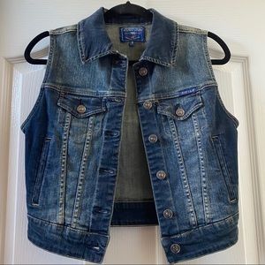 Just USA dark button up collard Jean vest Size S